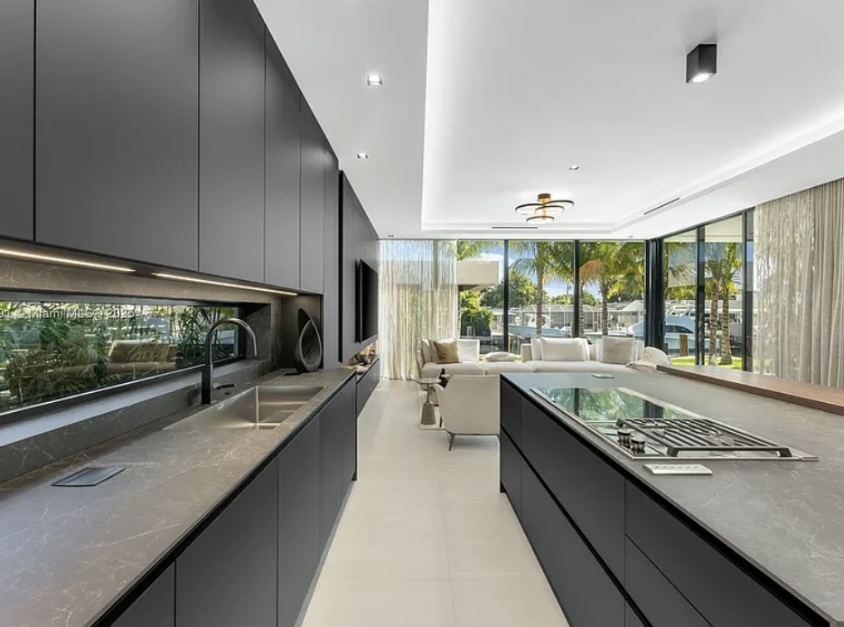 House 3 View 15